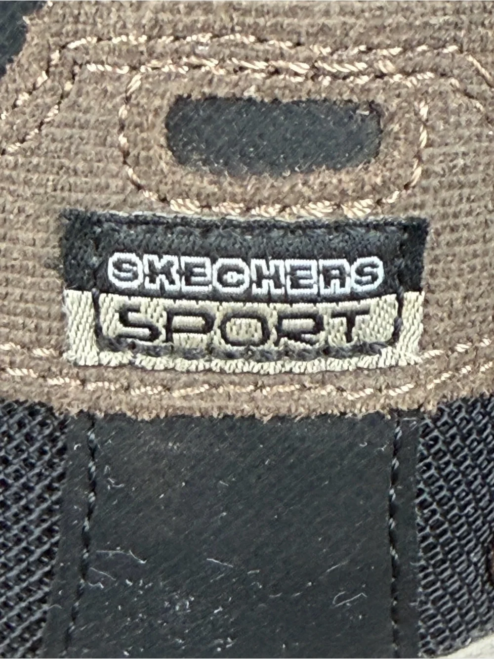 Skechers Men's Vigor 2.0 Trail sport shoes in brown and black leather size 11